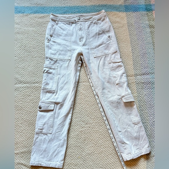 Urban Outfitters Cargo Jean - Picture 3 of 4